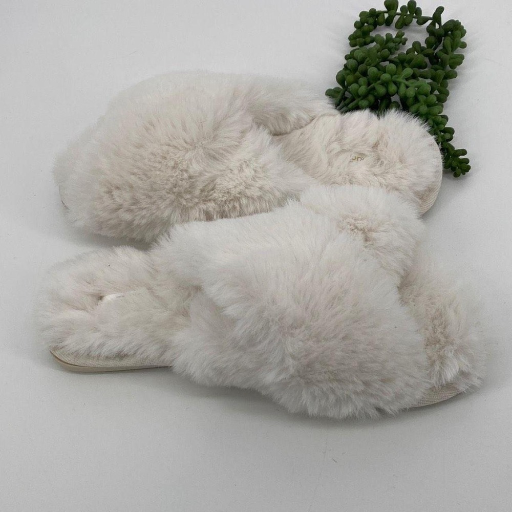 Flora By Flora Nikrooz Faux Fur Slipper Slides White Size Large 9/10 - Picture 2 of 8